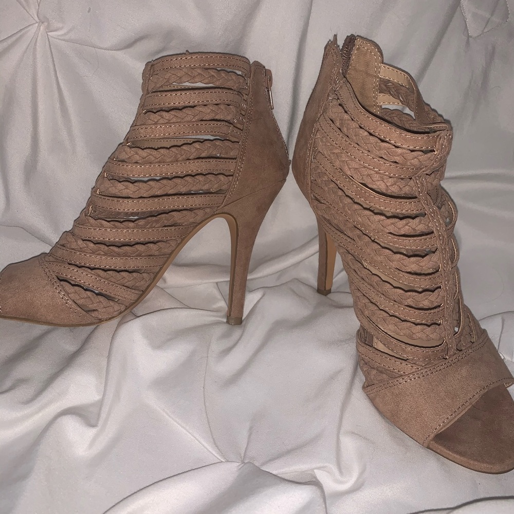 Lauren Conrad heels